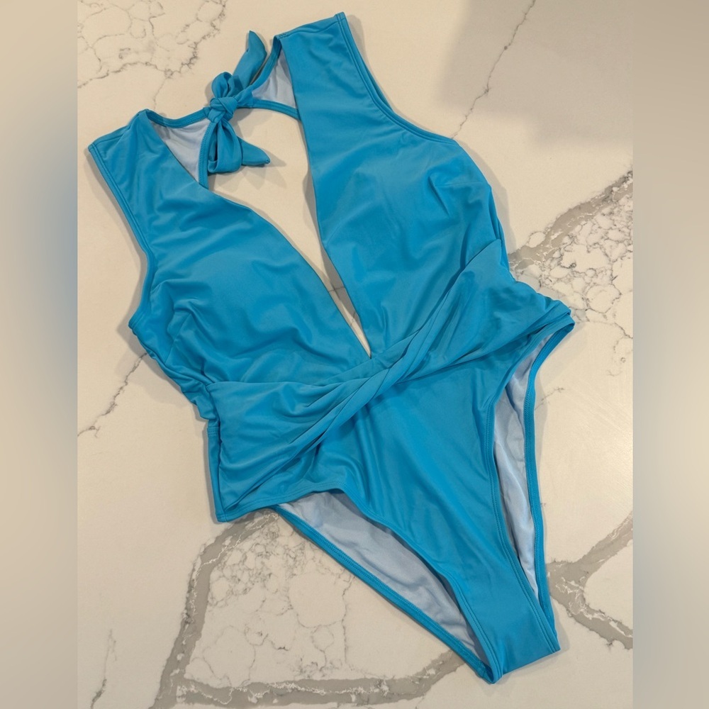 Cupshe Aqua Blue Deep Plunge Cheeky  Swimwear
